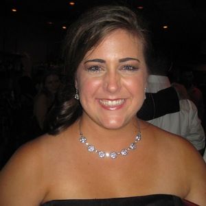 Meet your Posher, Elizabeth